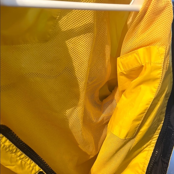 Coleman Yellow and Black Raincoat with Water-Resistant Material - Picture 16 of 16